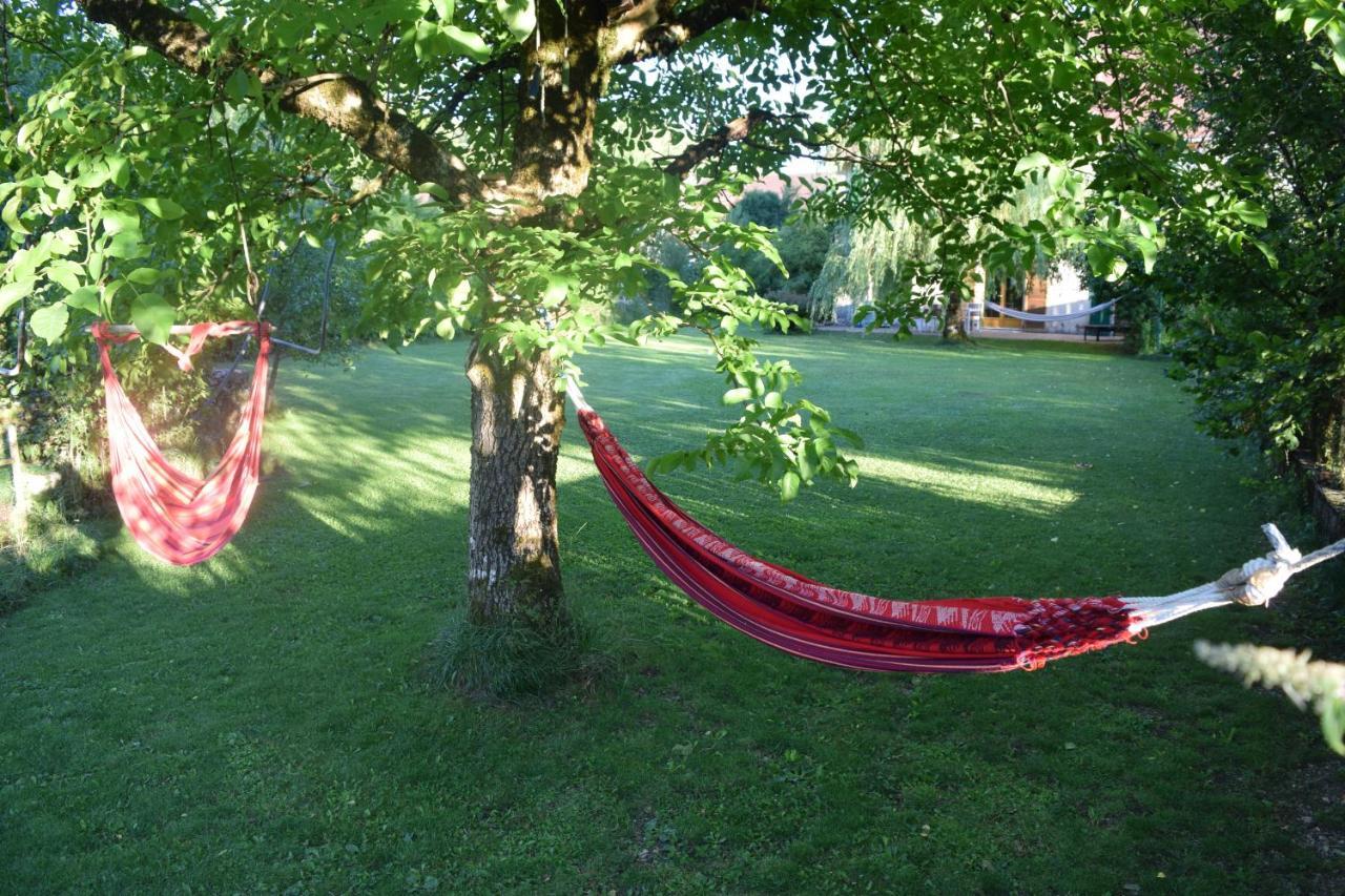 Spacious Apartment In Old Farm Close To Lac De Vouglans La Tour-du-Meix Exterior foto